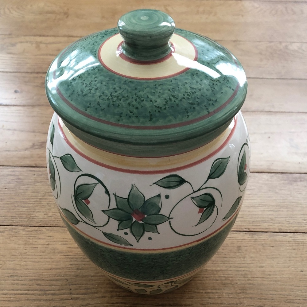 Pfalztgraff "French Quarter" Large Canister - Approximately 9" with Lid